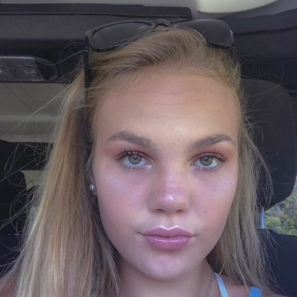 Meet your Posher, Mary beth - Picture 1 of 1